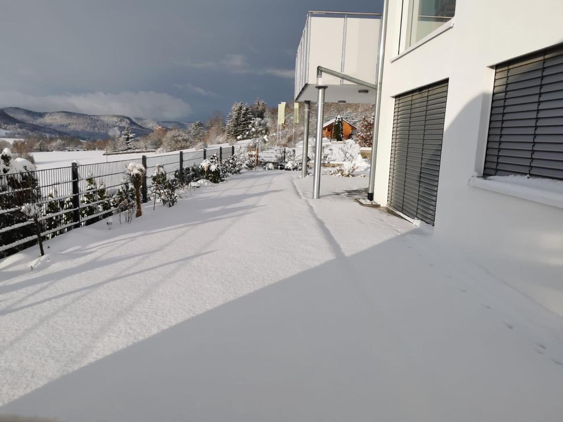 Apartmán Atemberaubender Ausblick Mit Premium-Wanderwegen Vor Der Haustuer Albstadt Exteriér fotografie